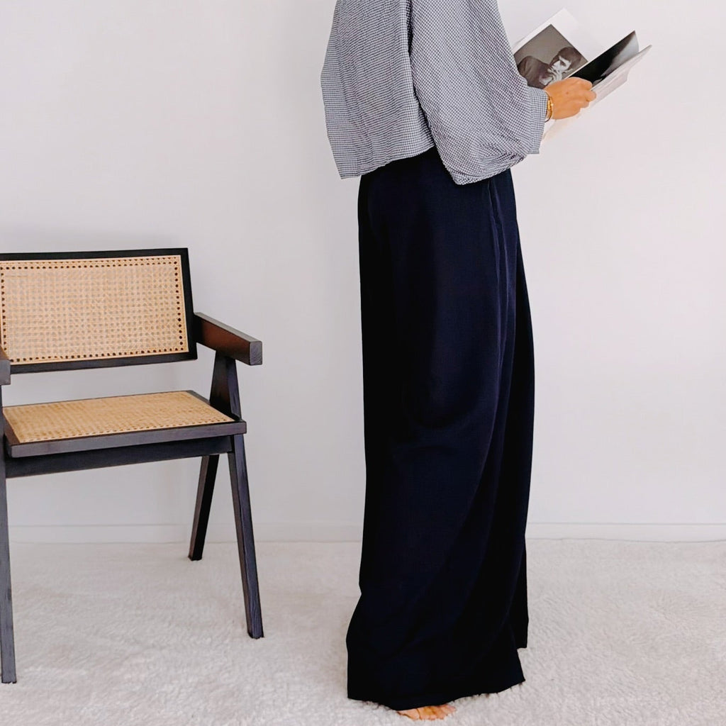 Pantalon large bleu marine femme effet portefeuille – Marius