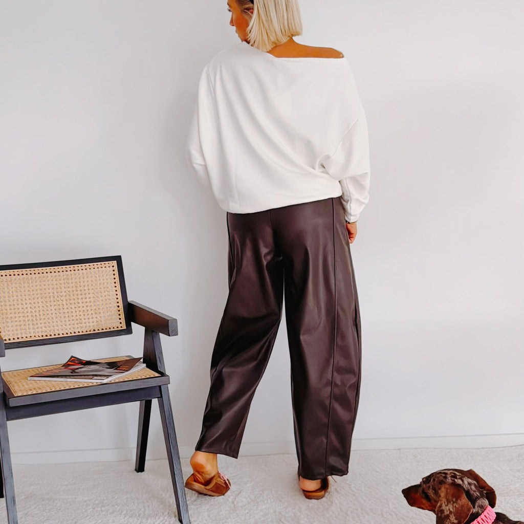Pantalon effet cuir marron femme coupe ballon – Romeo